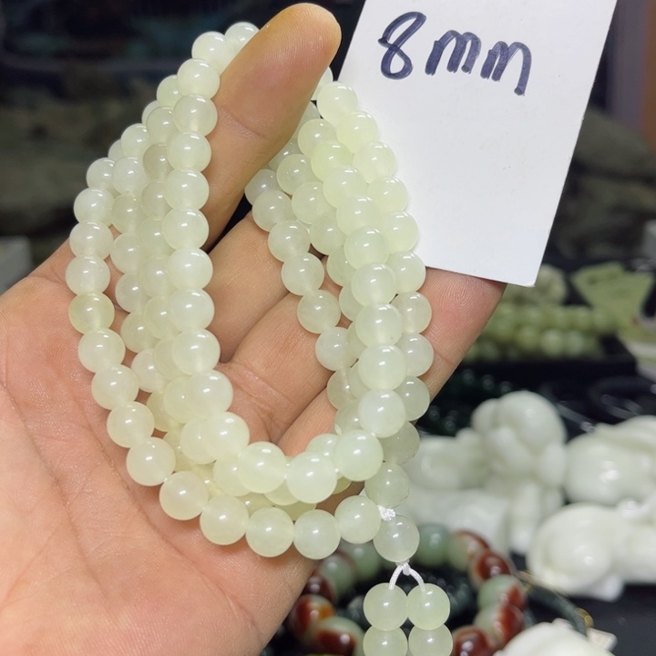 蛇纹石玉项链未镶嵌