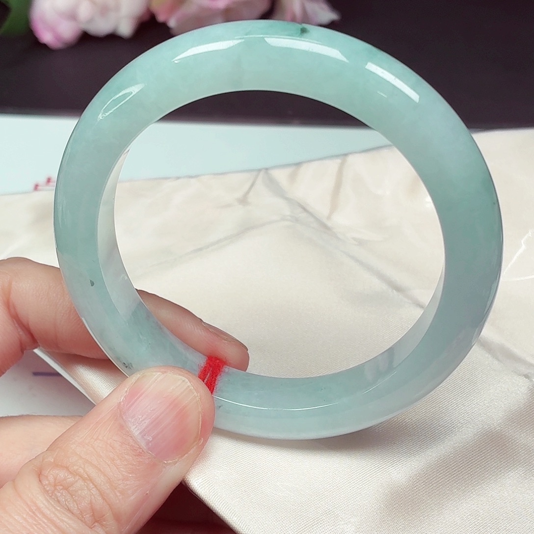 翡翠未镶嵌手镯60.2圈