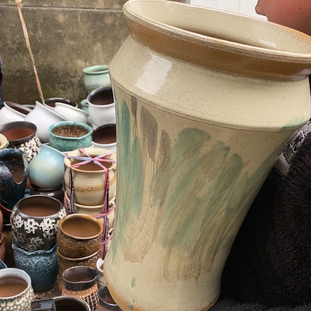 紫砂花盆瑕疵口21高37