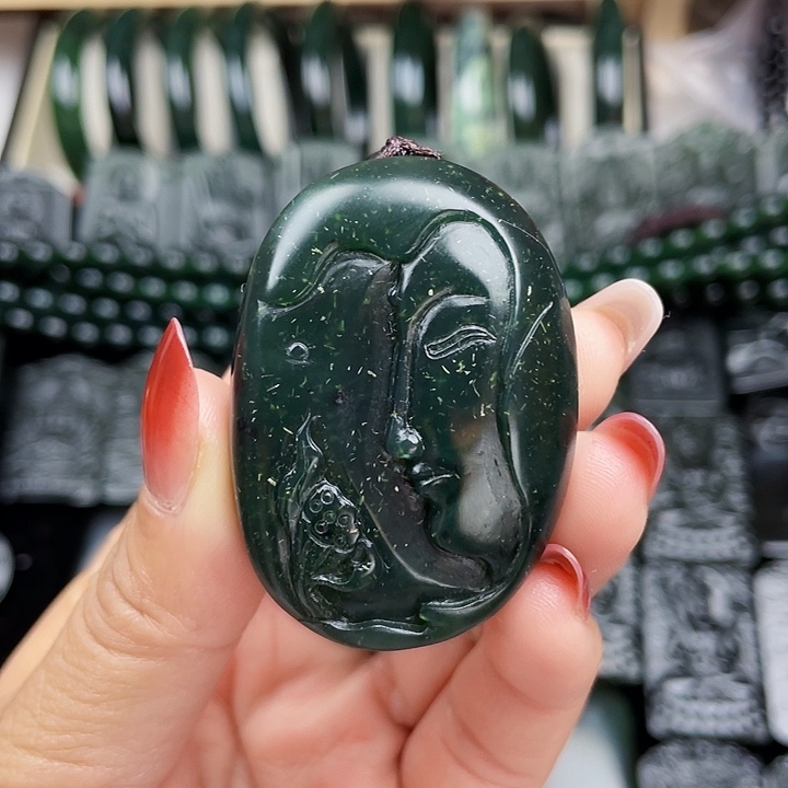 蛇纹石玉未镶嵌挂件泰山玉