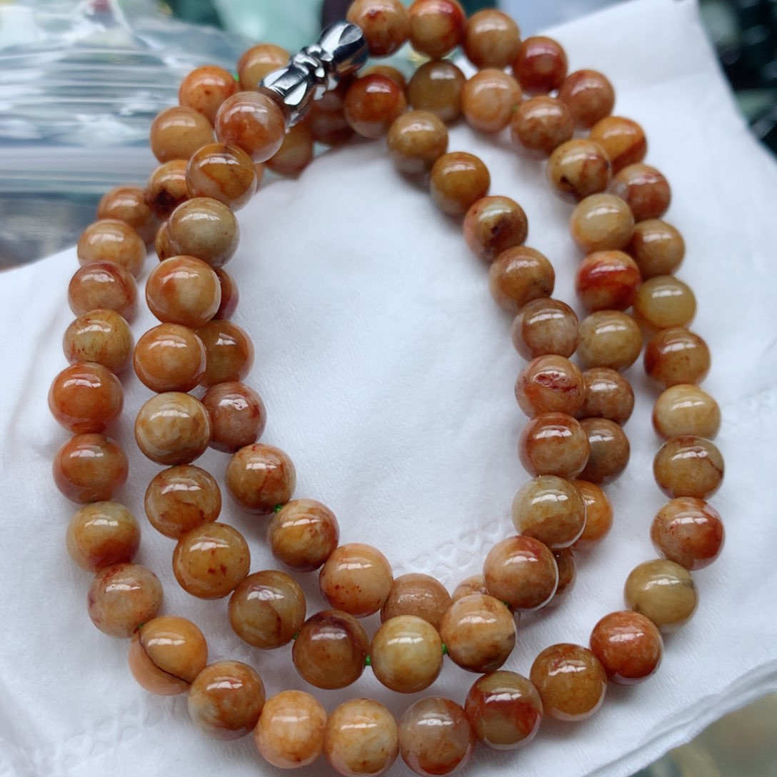 翡翠颈饰未镶嵌手串