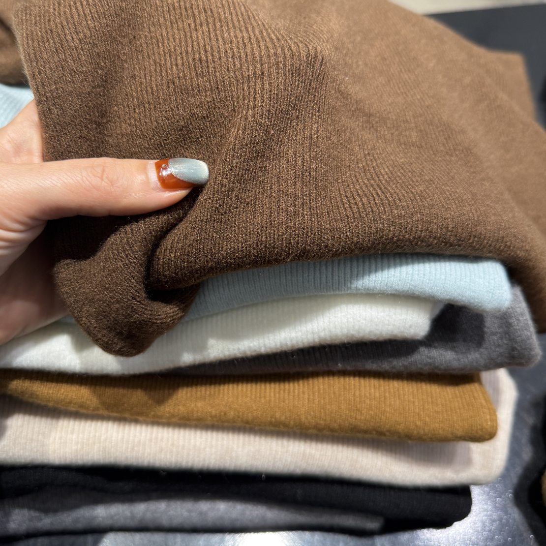 2025秋冬新款一线成衣高领针织打底衫套头修身毛衣女内搭