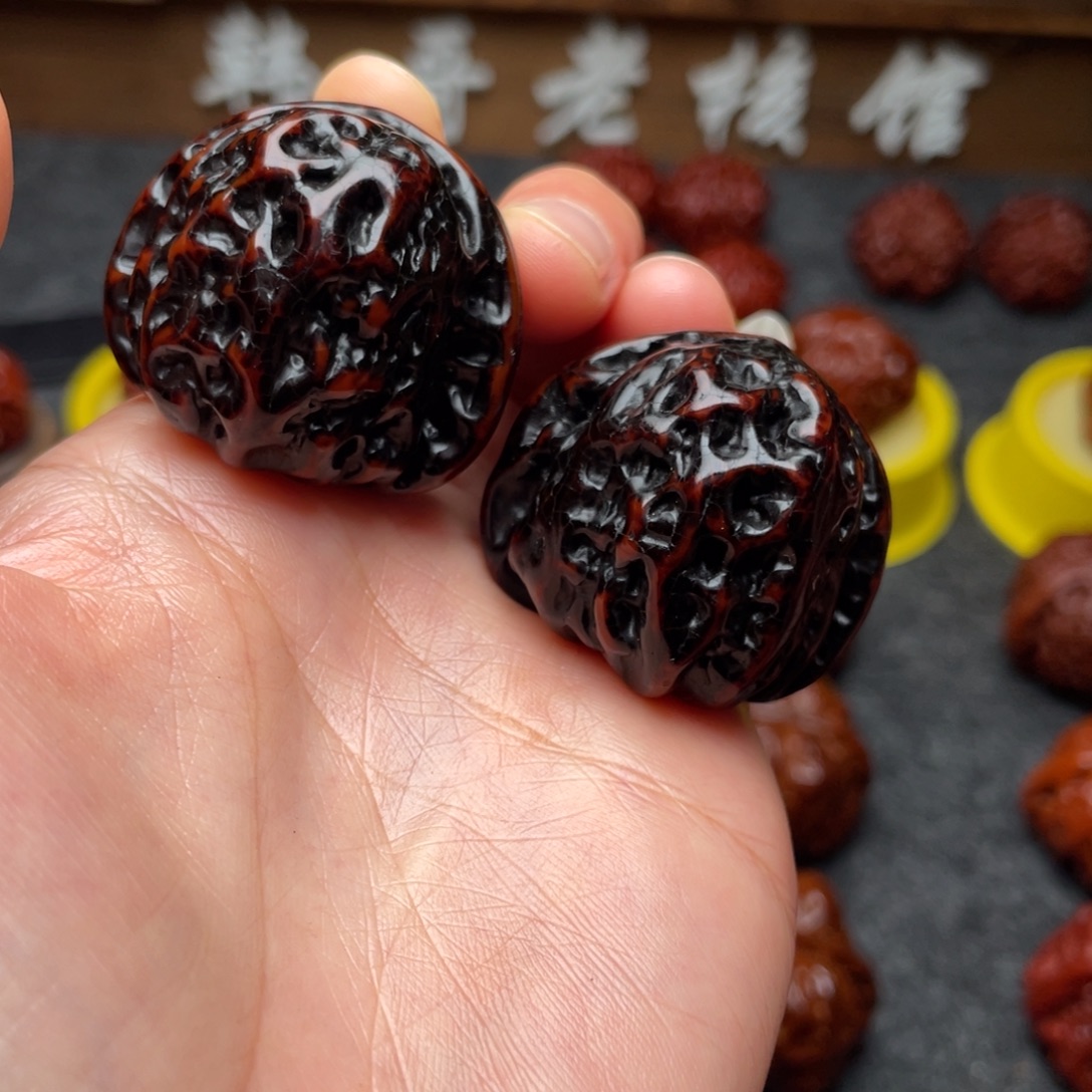 文玩核桃吊坠文玩核桃 手把件 地闷 37