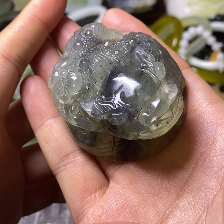 岫玉岫玉手把件未镶嵌