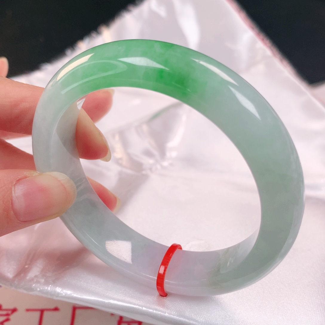 翡翠未镶嵌手镯459