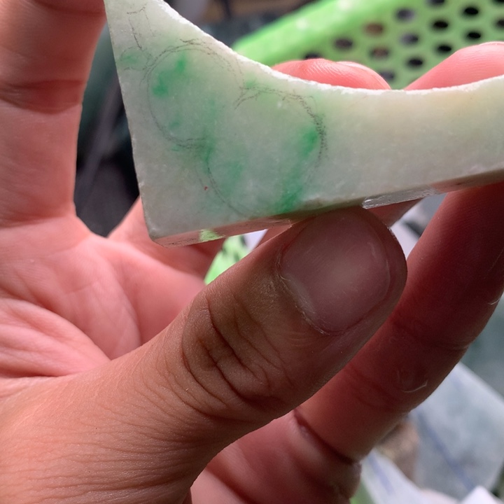 翡翠裸石色花穿透