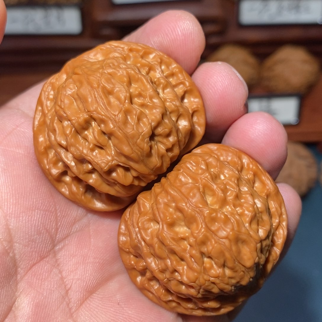 文玩核桃把件汉磨