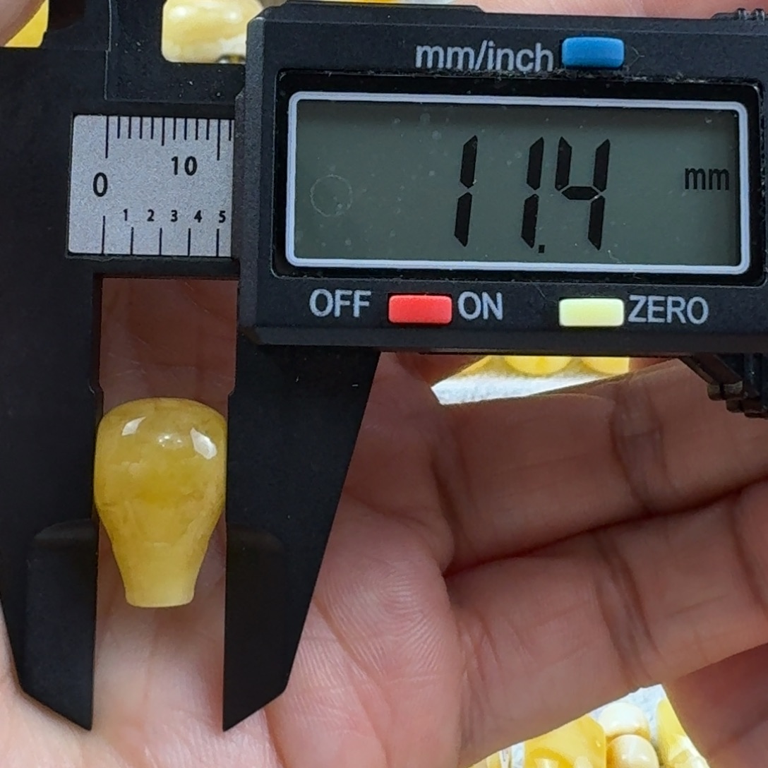 蜜蜡未镶嵌裸石23杂