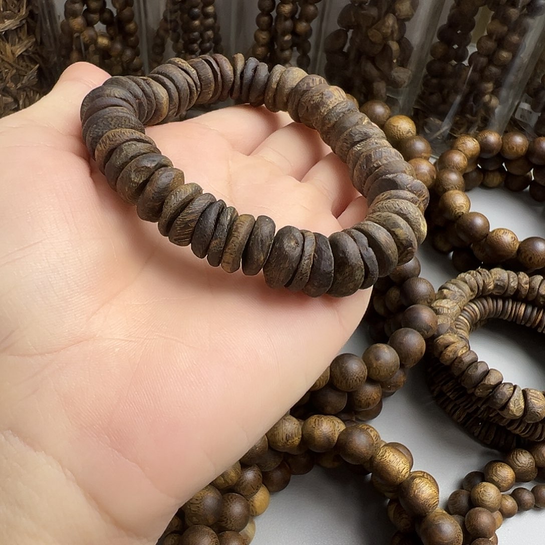 沉香碎屑沉香奇楠沉水包壳单圈20克