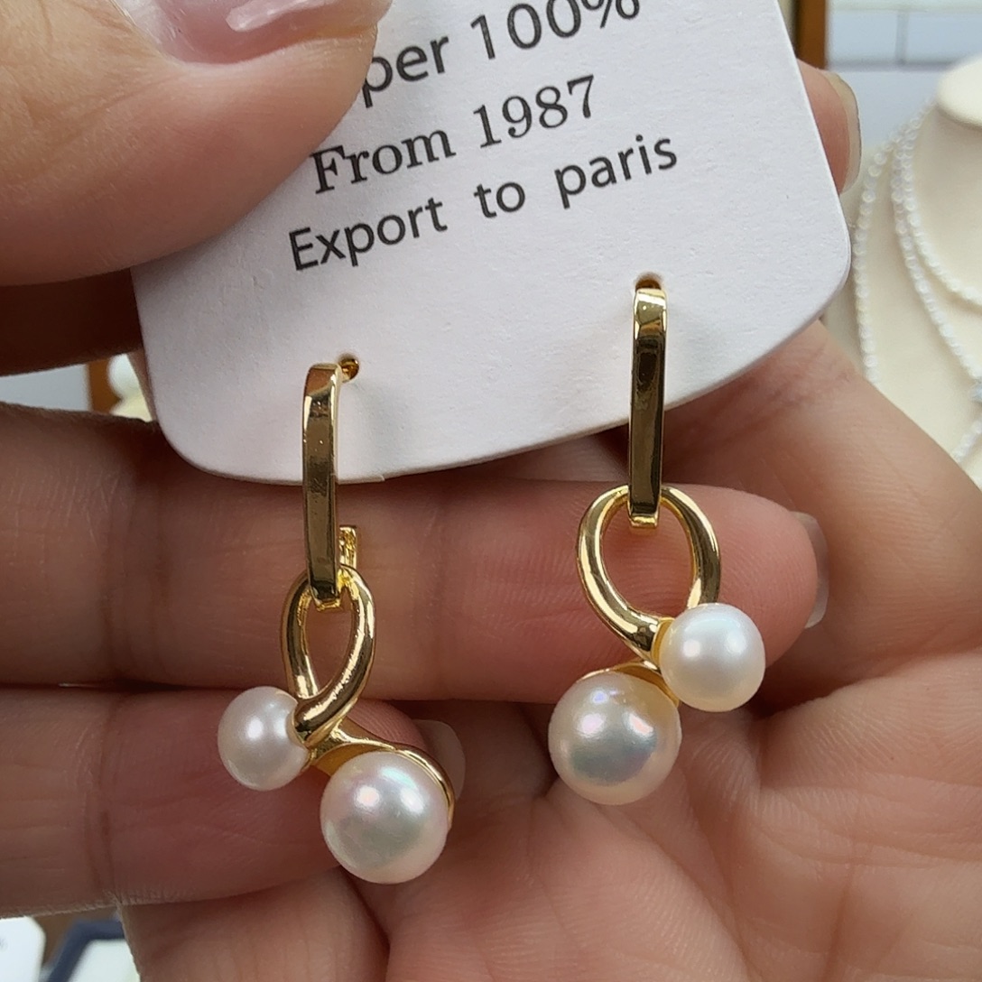 淡水珍珠耳饰未镶嵌