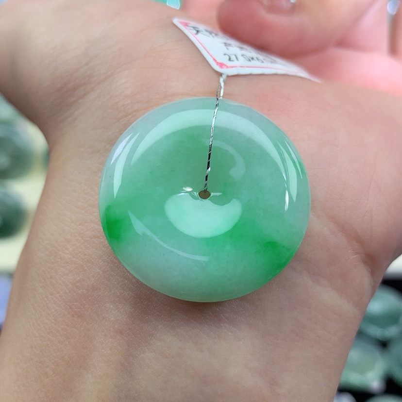 【闪购商品】翡翠未镶嵌吊坠(不含链)