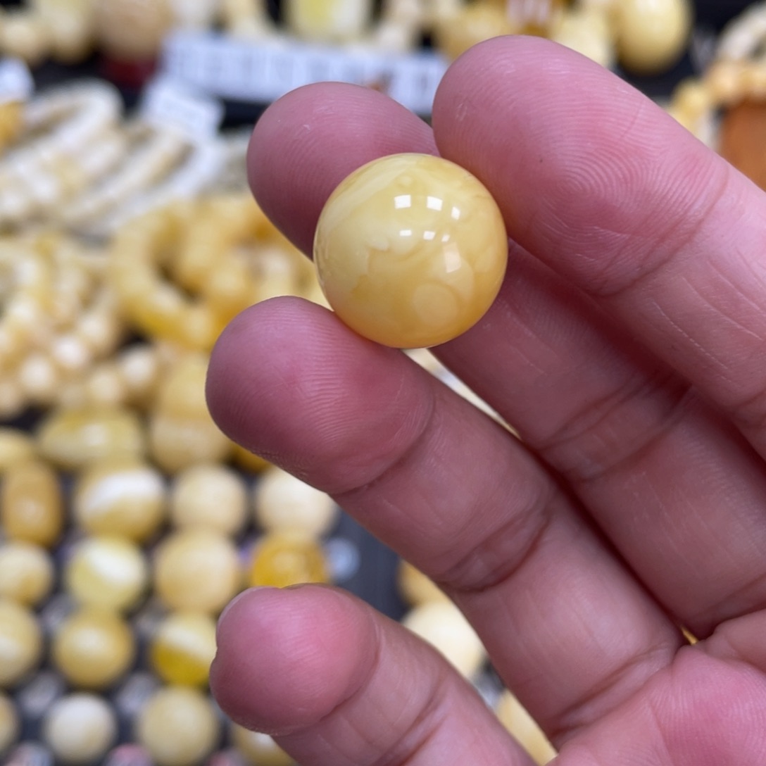 琥珀珠宝奇石未镶嵌15.7mm