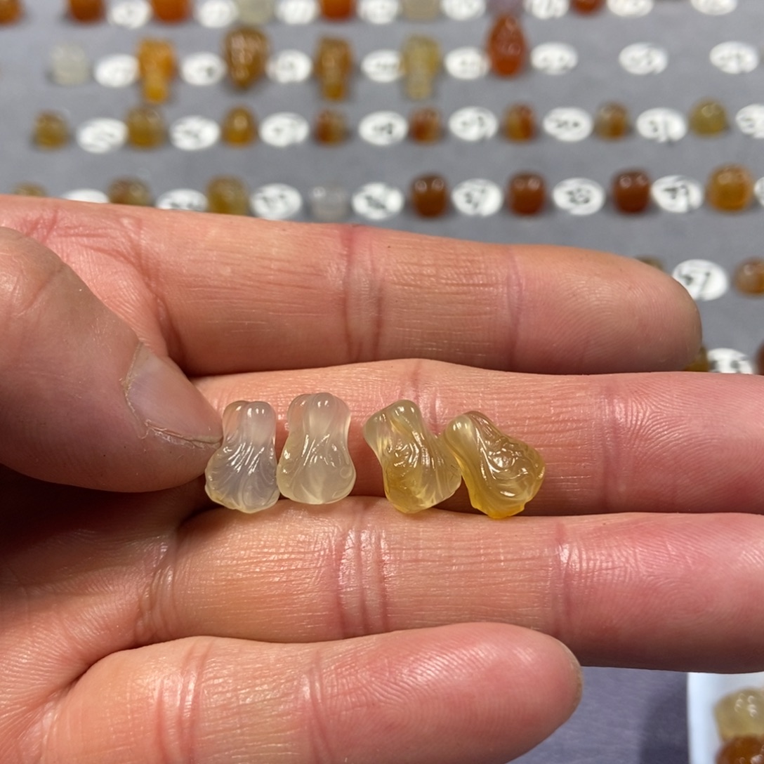 海***、玛瑙/玉髓合金颈饰白菜