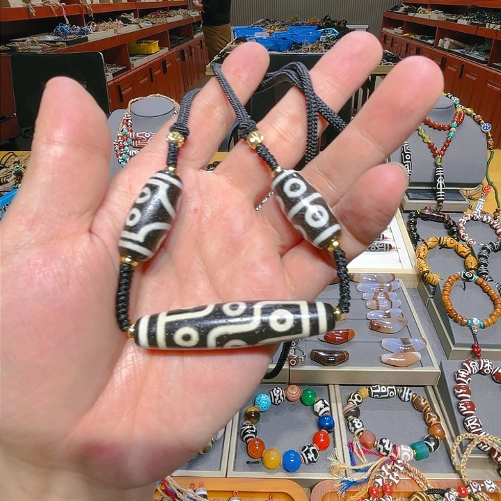 未镶嵌玛瑙/玉髓珠宝奇石