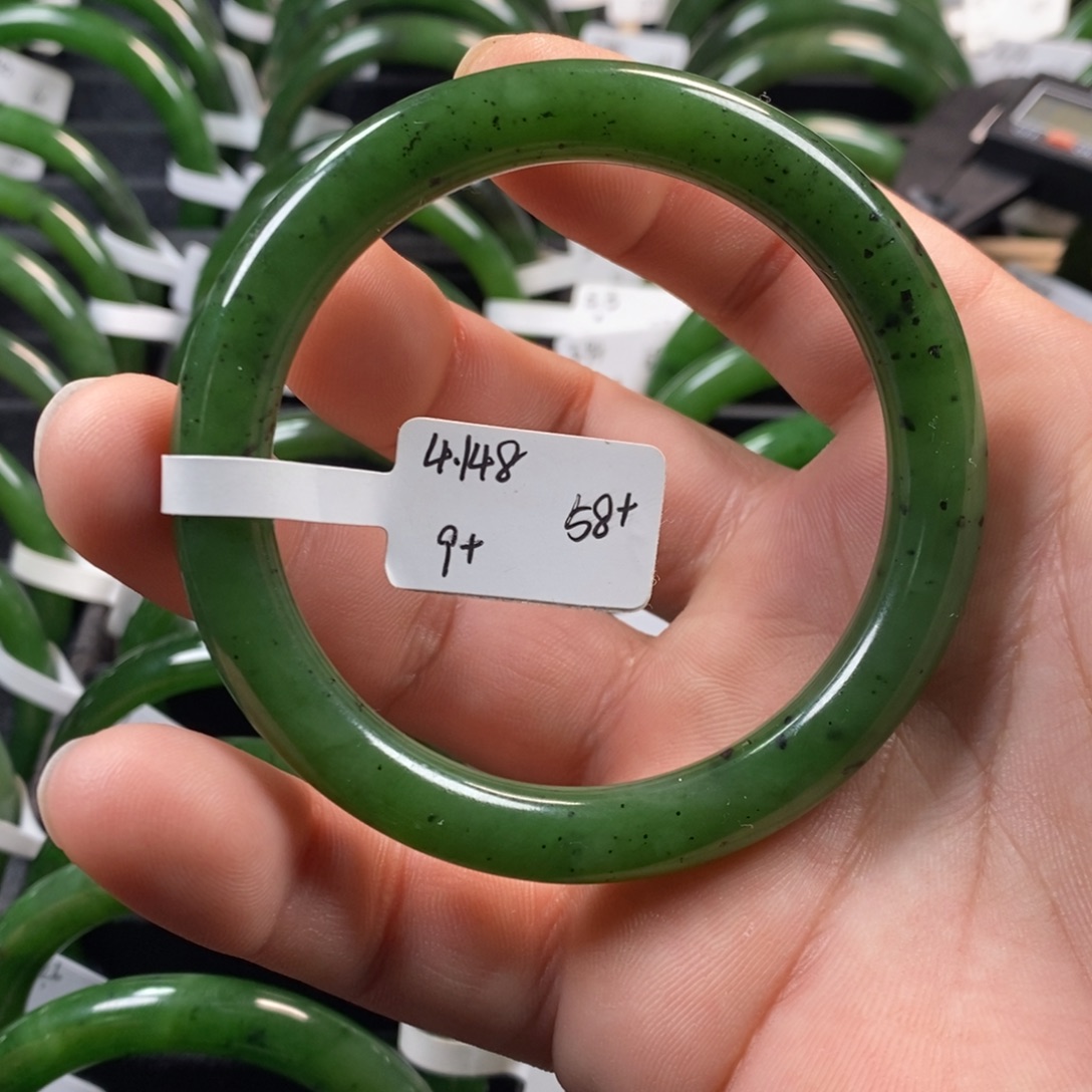 和田玉（碧玉）未镶嵌手镯58