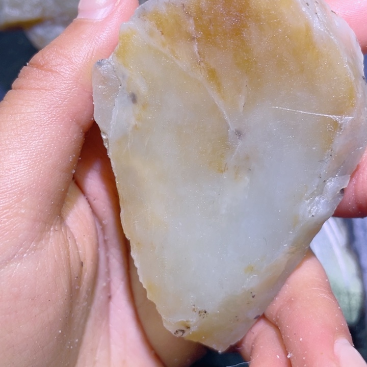 和田玉未镶嵌珠宝半成品