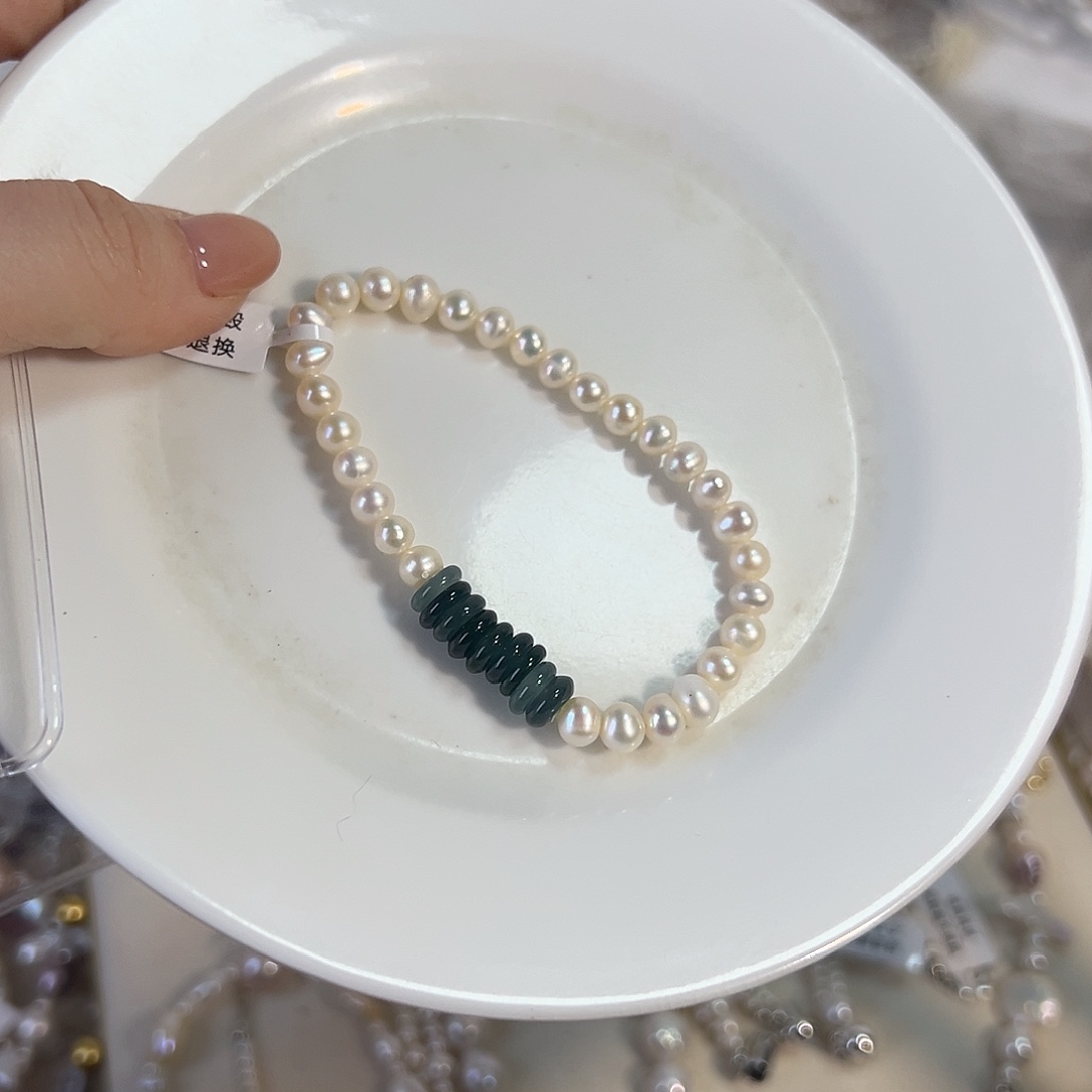 未镶嵌淡水珍珠设计款珠宝