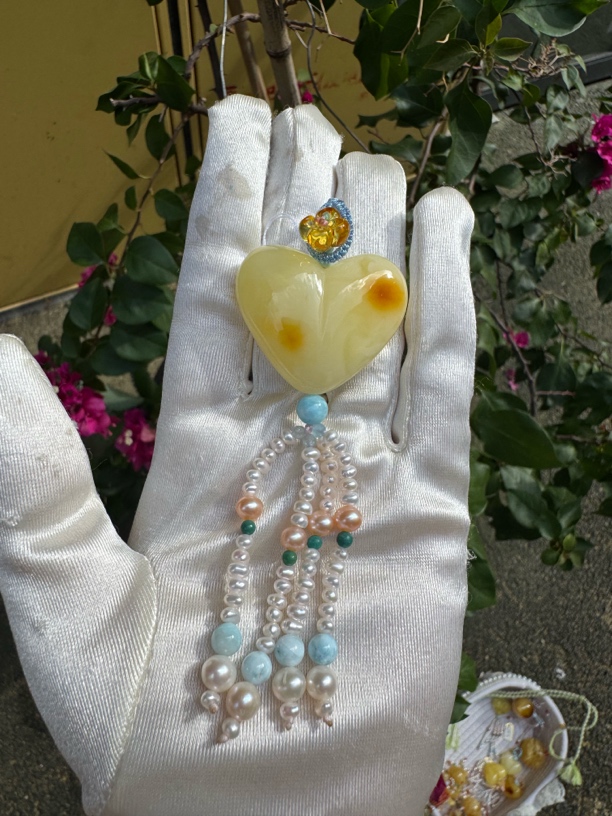 天然蜜蜡爱心流苏可拆卸