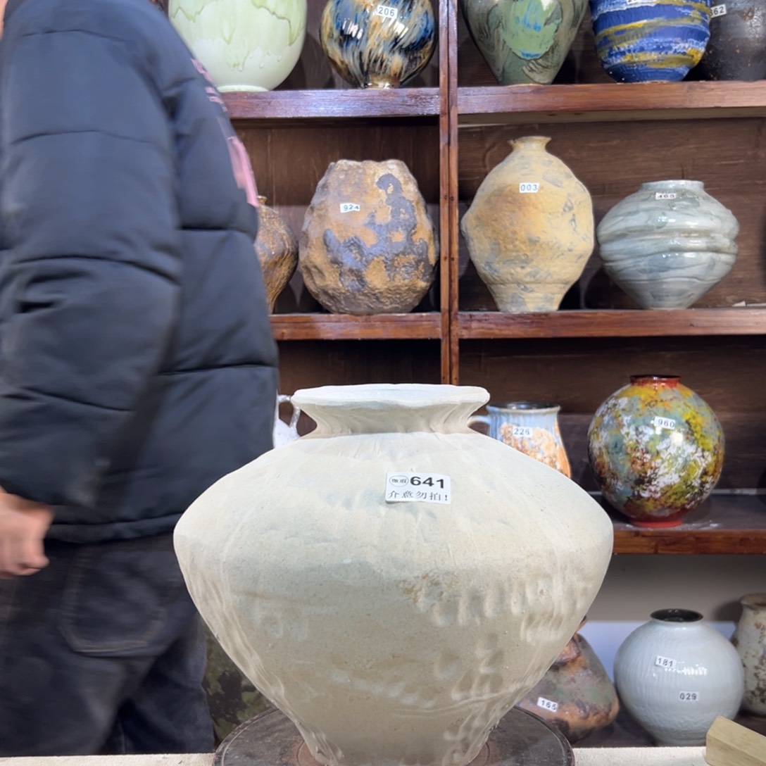 摆件641G8阿平左右的人家待着呢