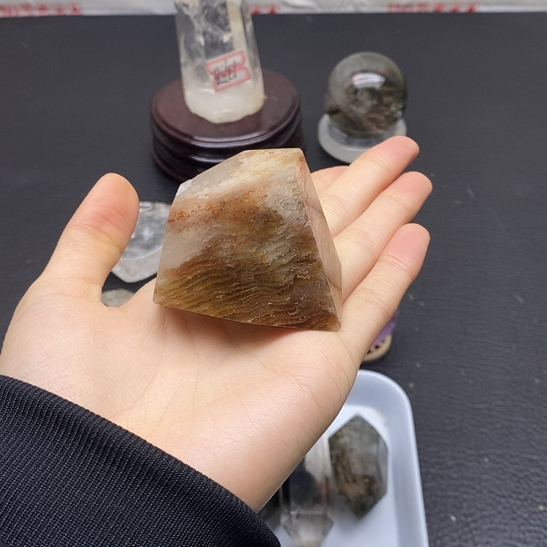 珠宝半成品水晶未镶嵌135水晶石