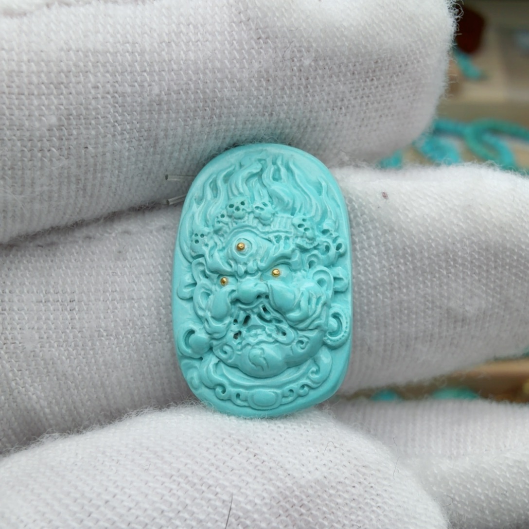 绿松石未镶嵌珠宝奇石