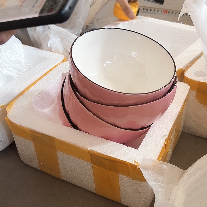 微瑕不退不换不补发 粉色南瓜面碗4只