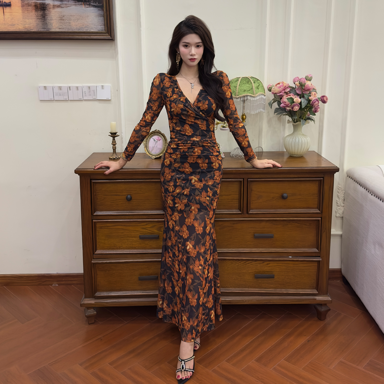 V领夏季高腰小众设计师网纱印花长袖连衣裙