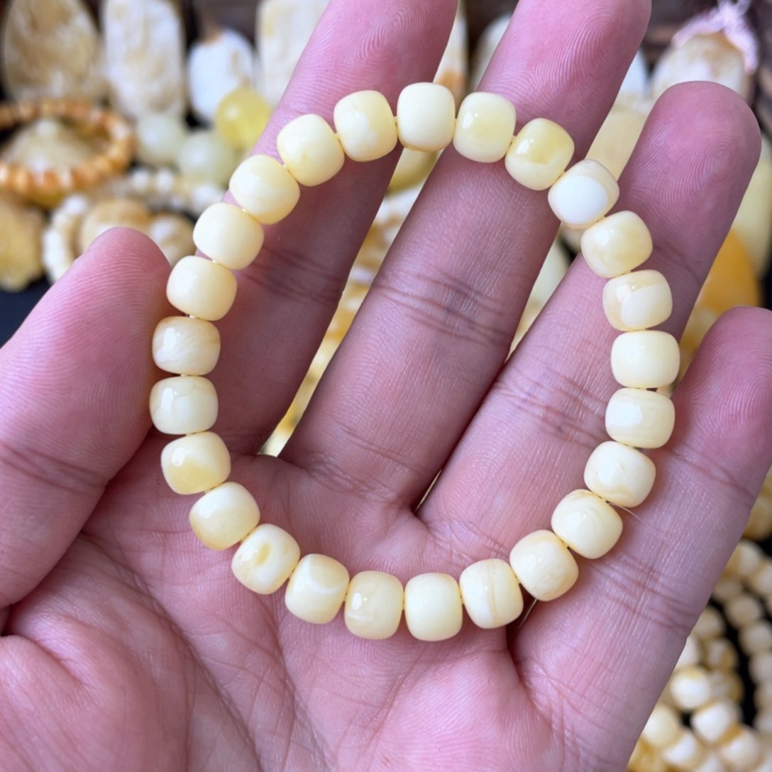 琥珀手串未镶嵌8mm俄料浓蜡白花精工老型手串
