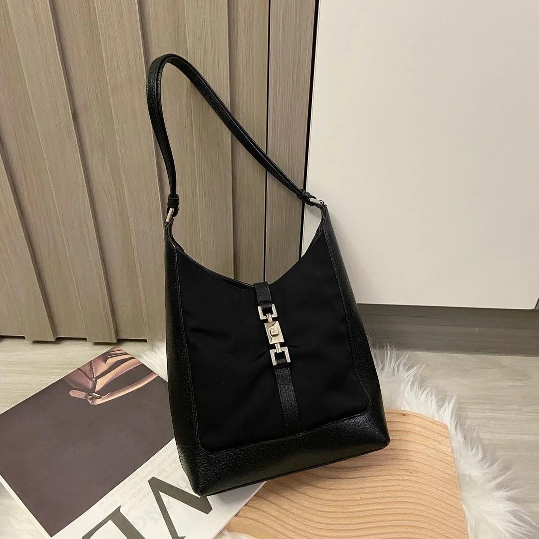 95新 GUCCI/古驰 M/古驰单肩包/19008