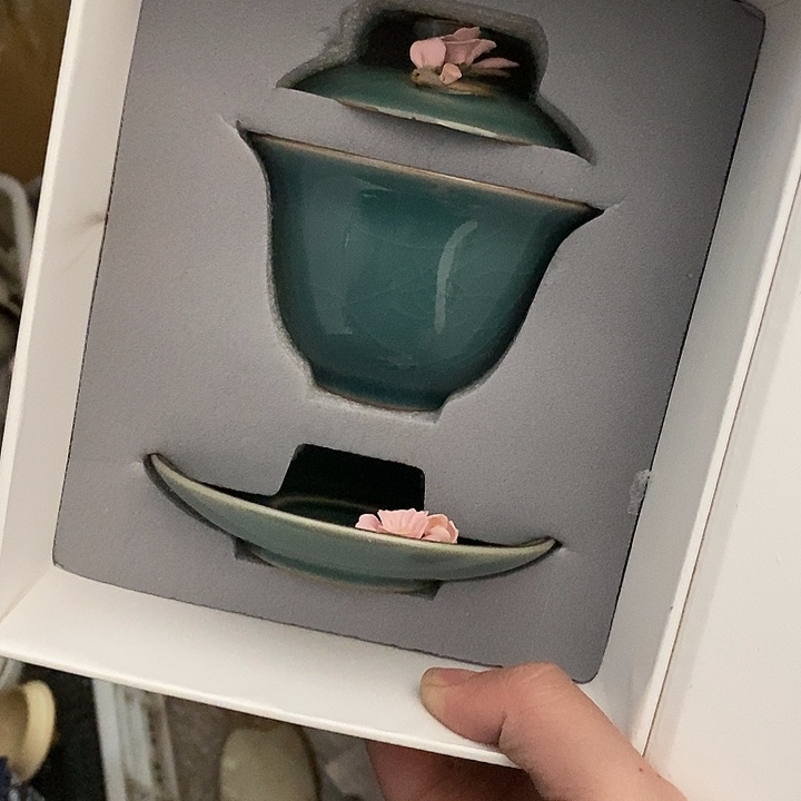 陶瓷艺术品及陶瓷制品