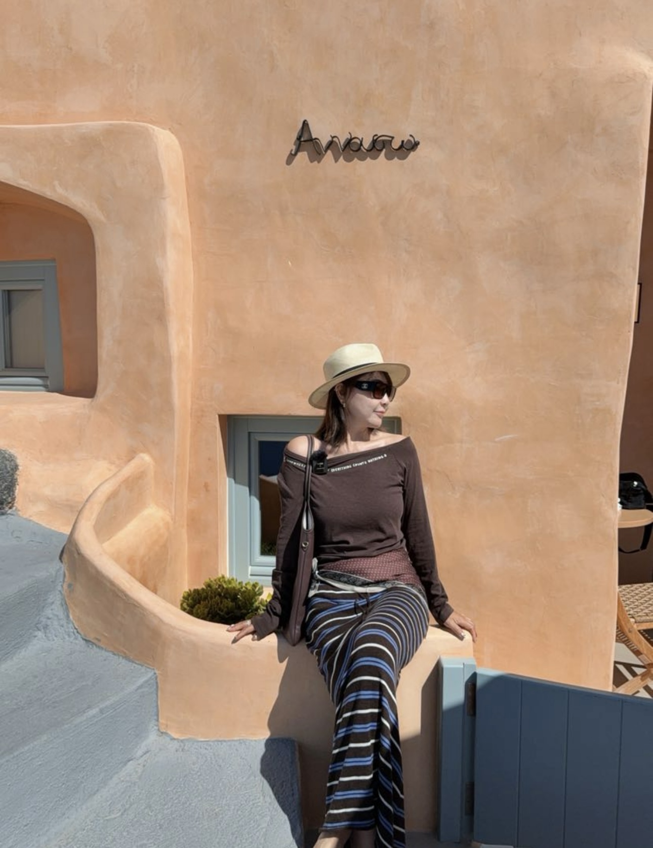 XULI'S EPOCH一字领线条字母长袖T恤·826-2168·发回拉黑