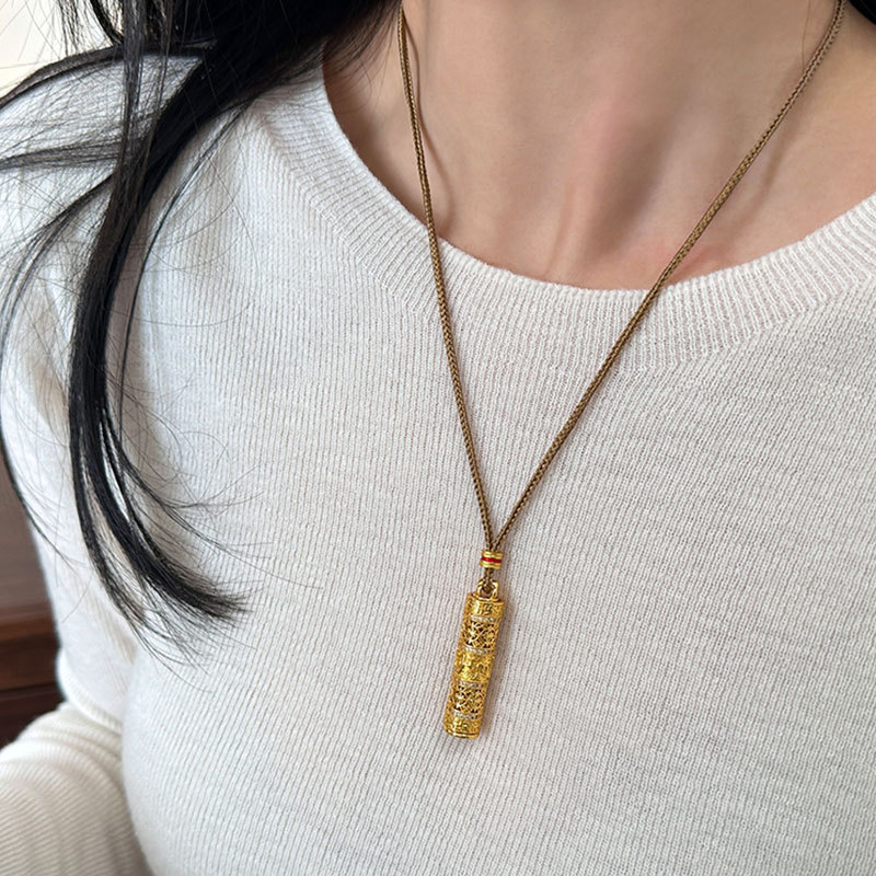 国潮古法锆石八宝随身佛吊坠项链女新中式轻奢时尚百搭颈链毛衣链