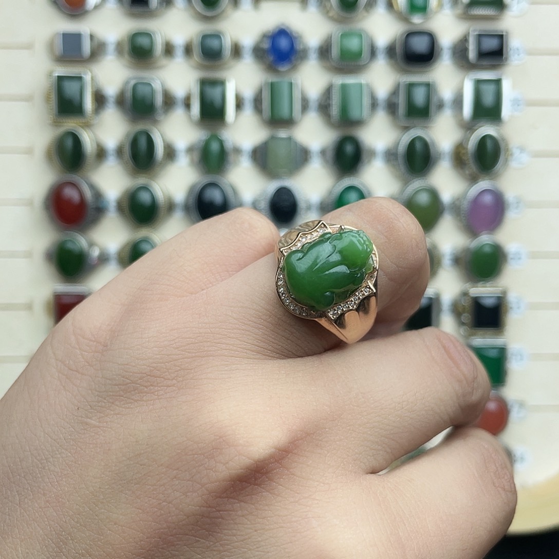 用***1和田玉银S925镶嵌戒指