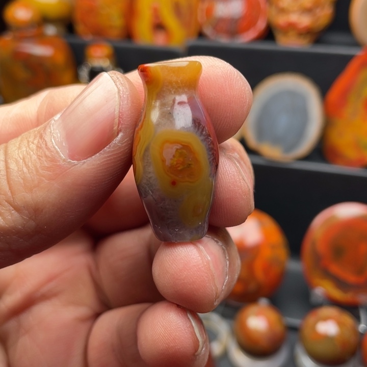 玛瑙/玉髓颈饰未镶嵌