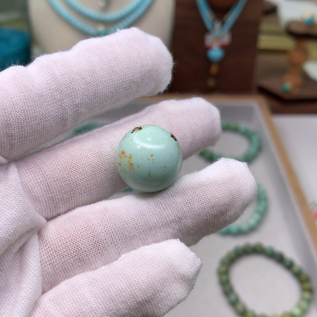 绿松石配饰未镶嵌