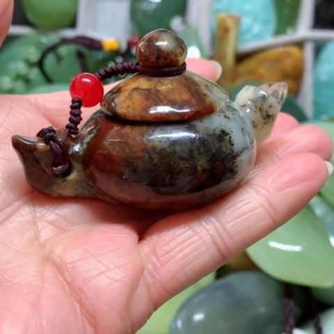 蛇纹石玉手把件未镶嵌