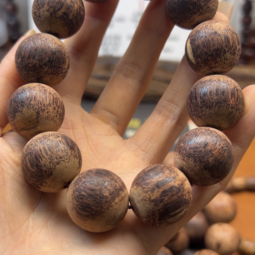 故***情降真香缅甸小叶降真香2.0白油藤心