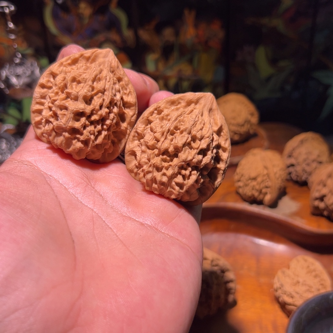 嘶***泽文玩核桃吊坠43全品山地官帽