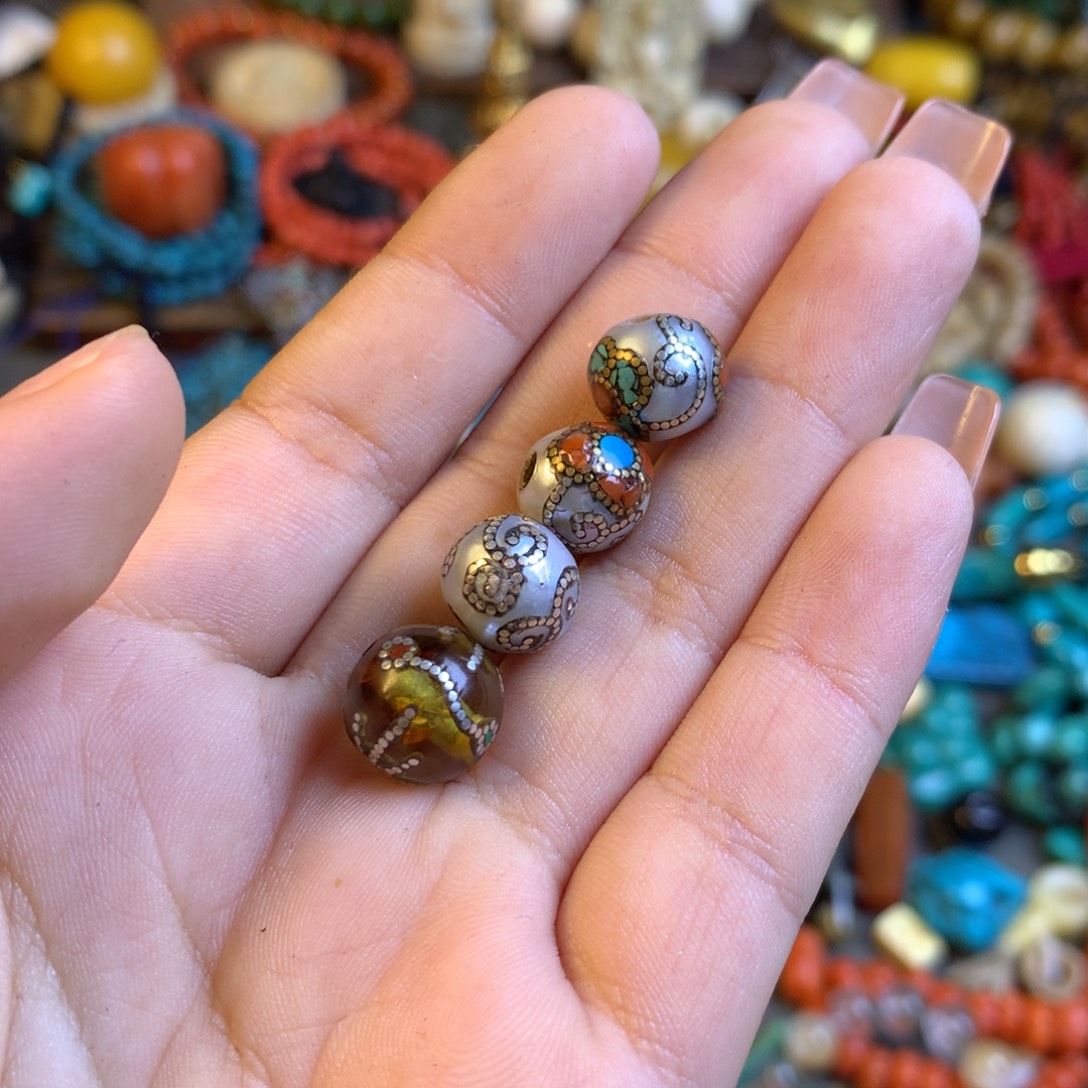 娜***良吊坠柏香籽/百香籽………………