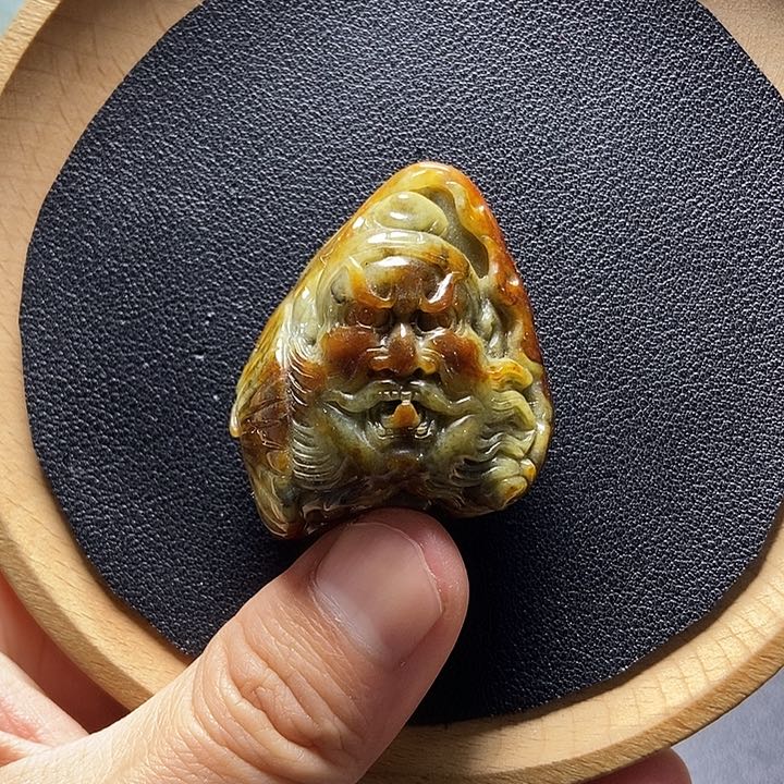 翡翠颈饰未镶嵌缅甸a货
