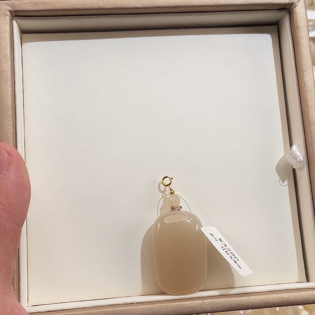 和田玉颈饰未镶嵌J****g