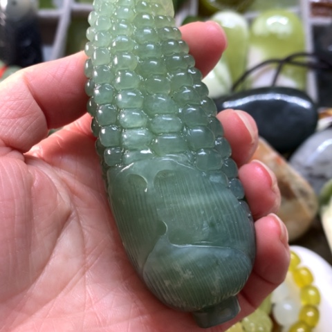 蛇纹石玉未镶嵌手把件