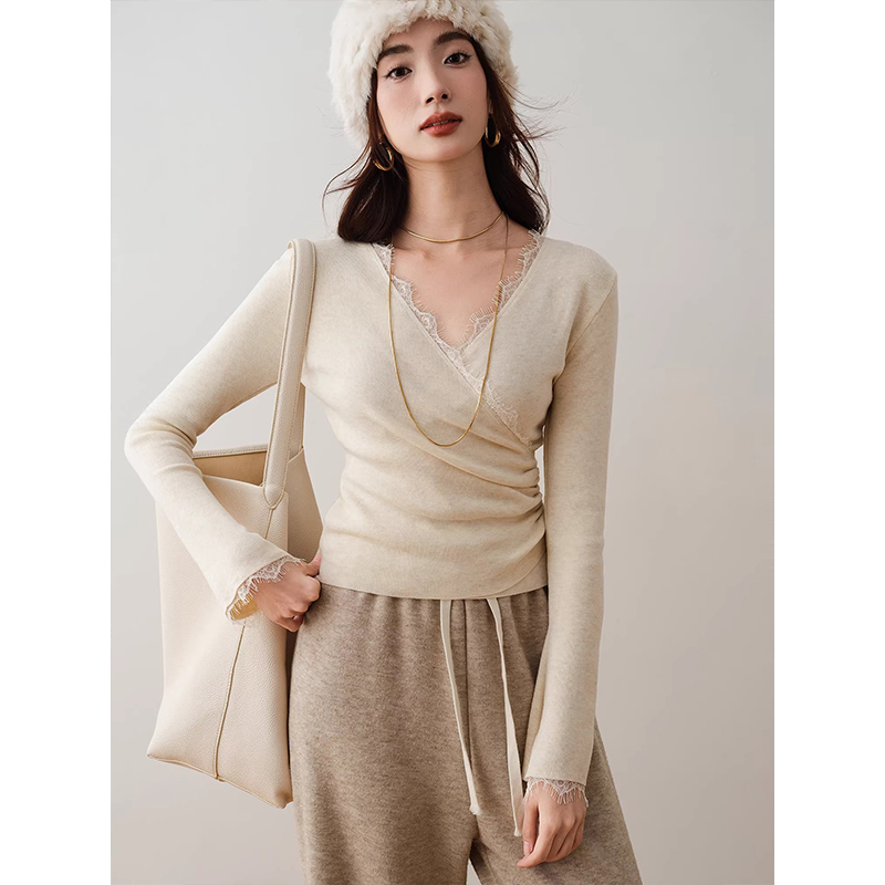 交叉v领蕾丝边针织衫女秋冬设计感掐腰捏褶毛衣皮草内搭打底上衣