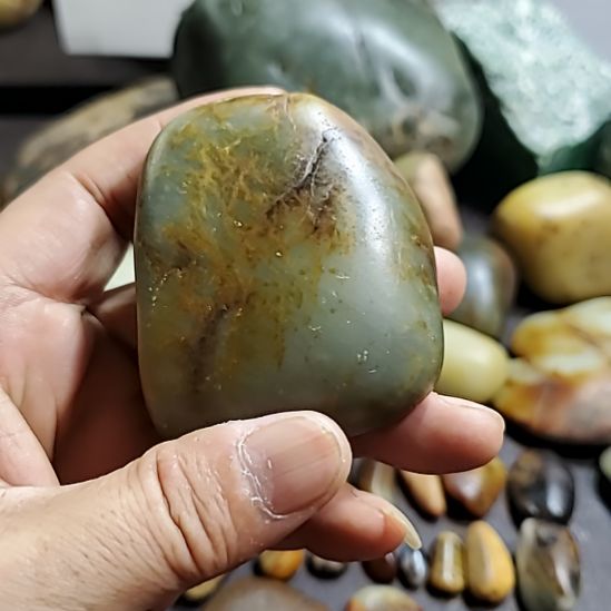 和田玉（糖玉）未镶嵌挂件
