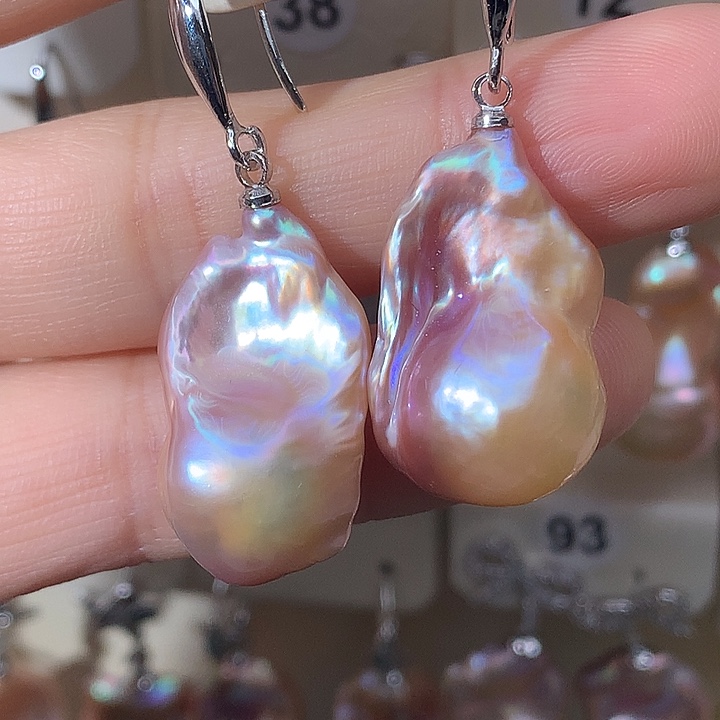 未镶嵌颈饰淡水珍珠