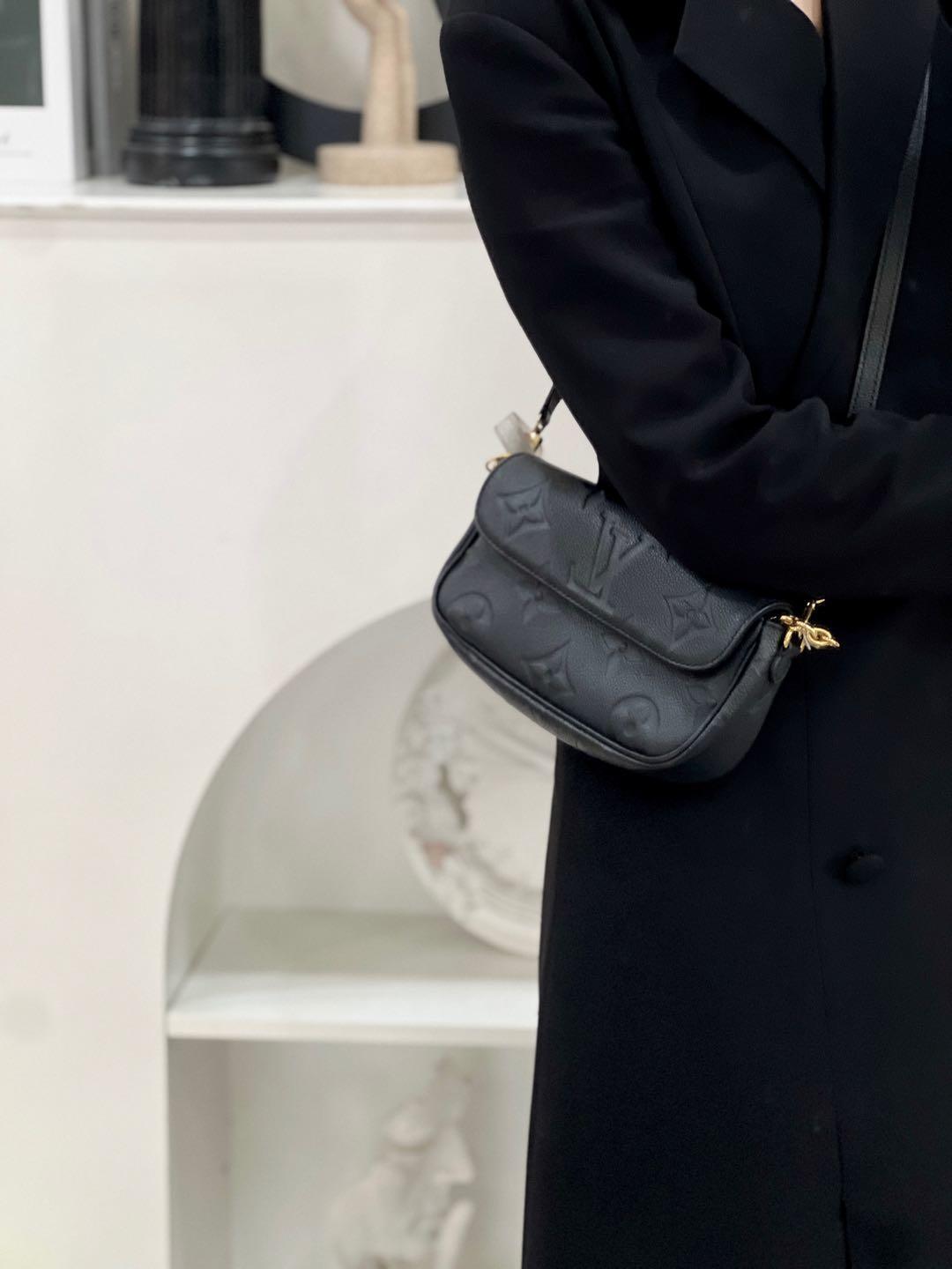 99新 LouisVuitton/路易威登 lv ivy全皮黑斜挎包/公价无/甄选