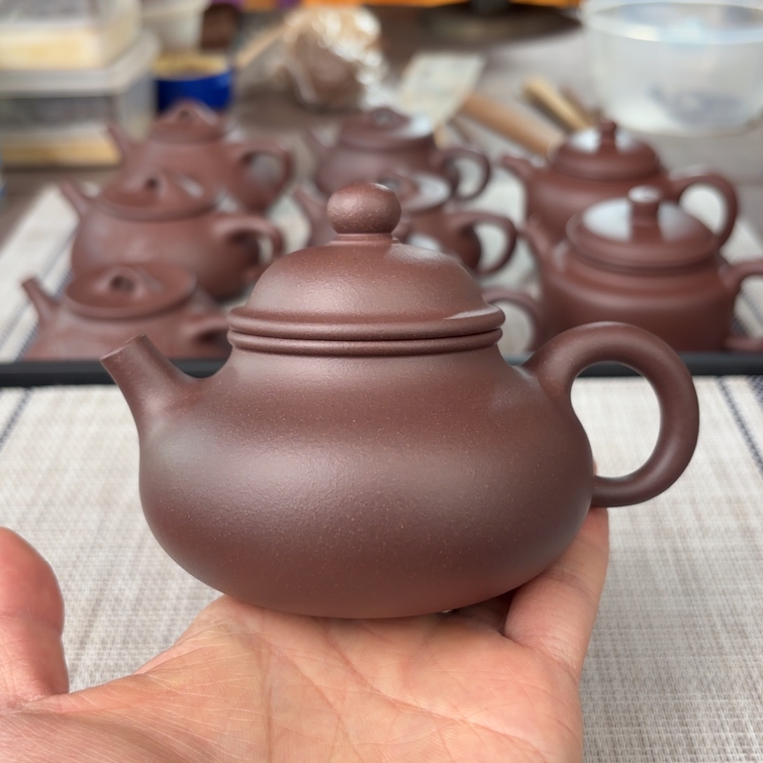 茶壶紫砂半手工老紫泥容天壶220cc