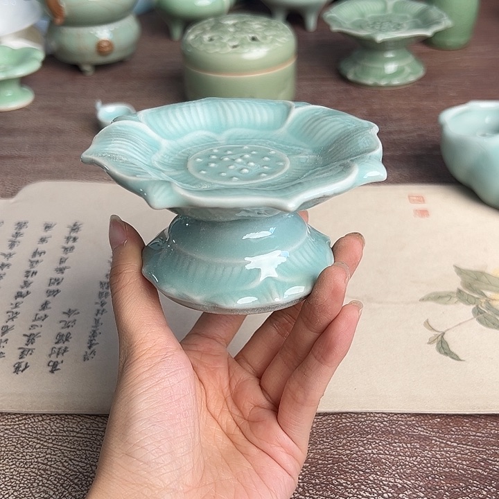 龙泉云间青瓷小米茶器