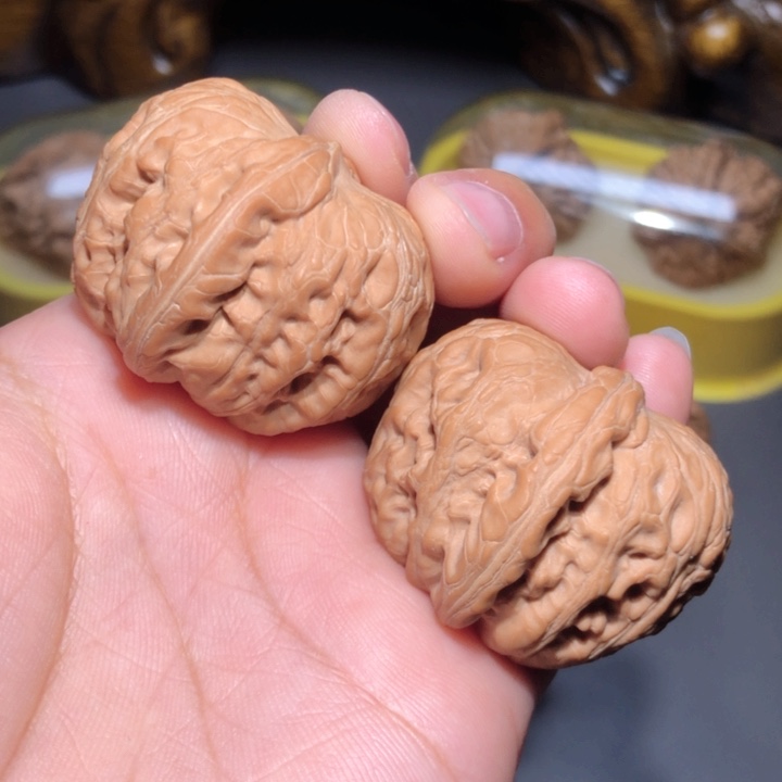 文玩核桃把件2*39.5元宝