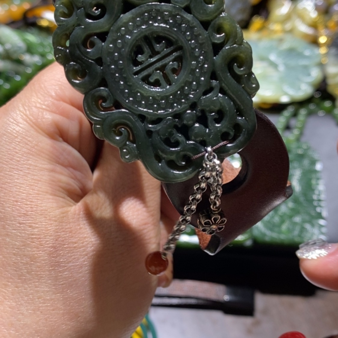 【闪购商品】岫玉毛衣链未镶嵌